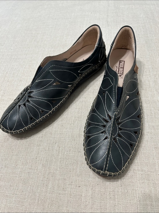 PIKOLINOS Shoes - PIKOLINOS Jerez Skimmer Flat Women’s 40 Ocean Leather Cutout Floral Loafer